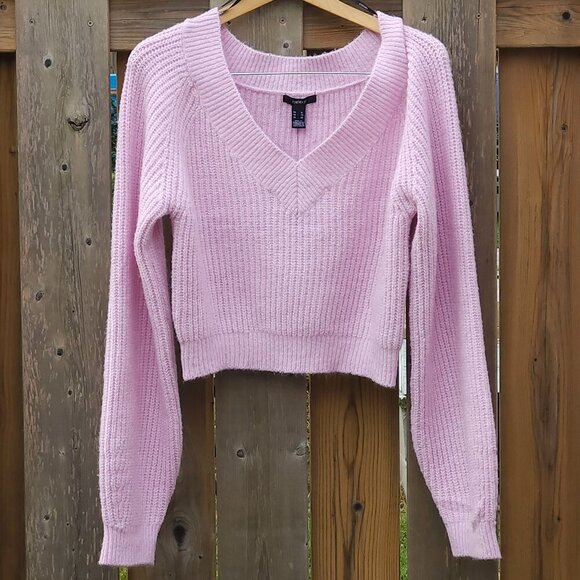 PRETTY Cropped V-Neck Barbie Pink Knit Sweater Women's XL Oversized sleeves BNWT - Picture 1 of 7